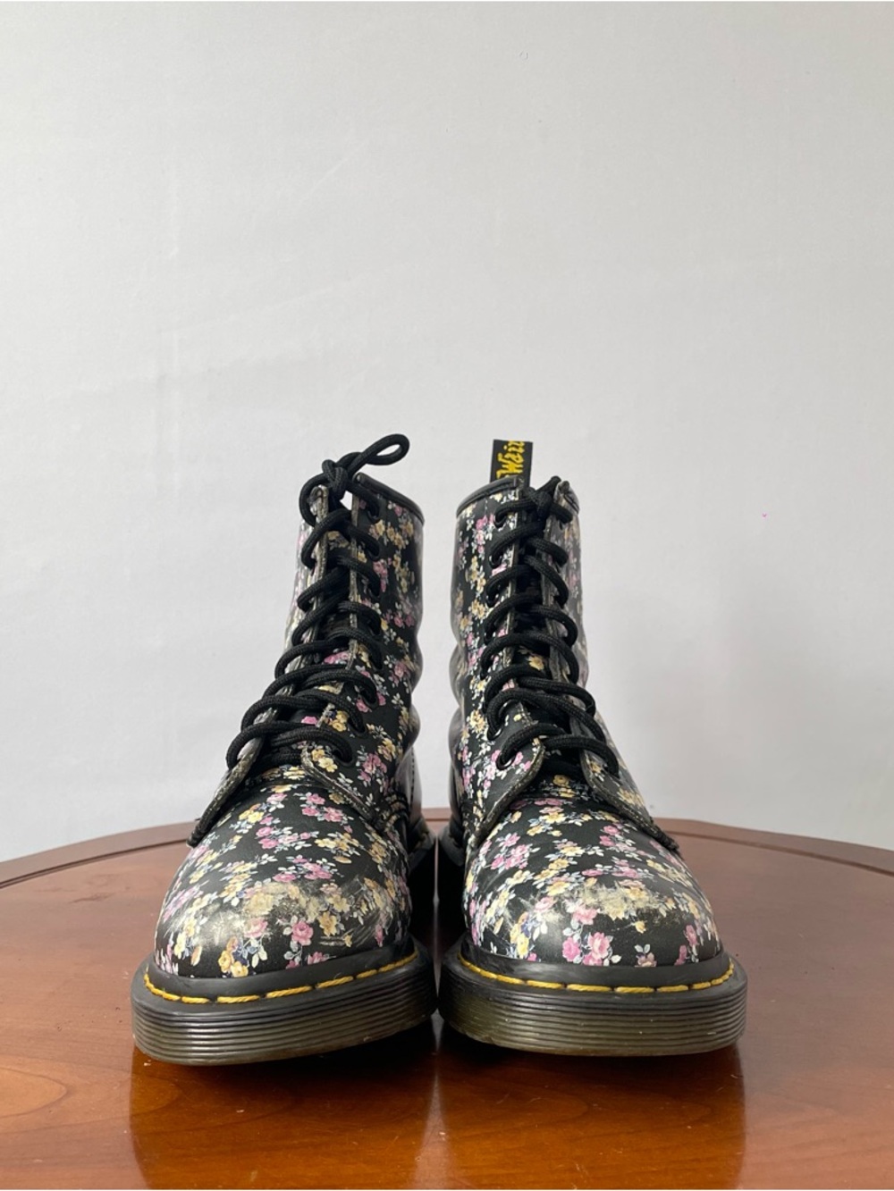 Dr Martens Women's Floral 1460 Mini Tydee 8 Eyelet Black Boots | US 5 - Picture 2 of 8